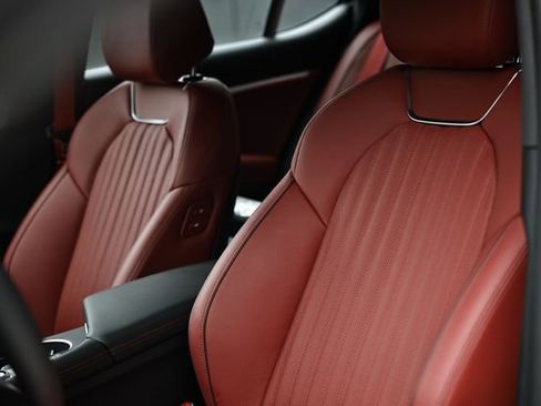 New 2025 Genesis G70 2.5T w/ Sport Prestige Package image 22