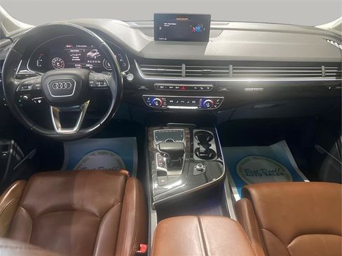 Used 2017 Audi Q7 3.0T Prestige w/ Prestige Package AWD/4WD image 12