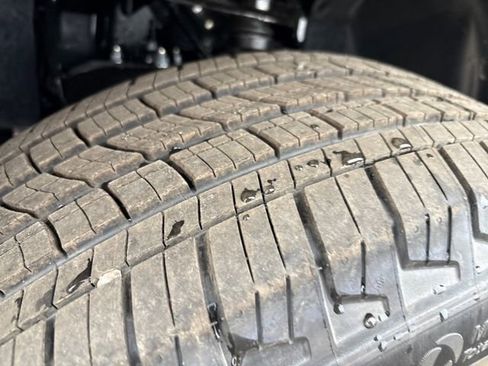 New 2026 Nissan Frontier SV w/ SV Convenience Package image 6