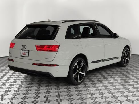 Used 2019 Audi Q7 3.0T Prestige w/ Prestige Package AWD/4WD image 9