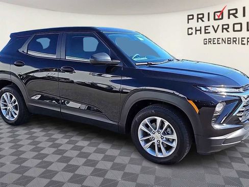 Certified 2024 Chevrolet TrailBlazer LS w/ LS Convenience Package image 2