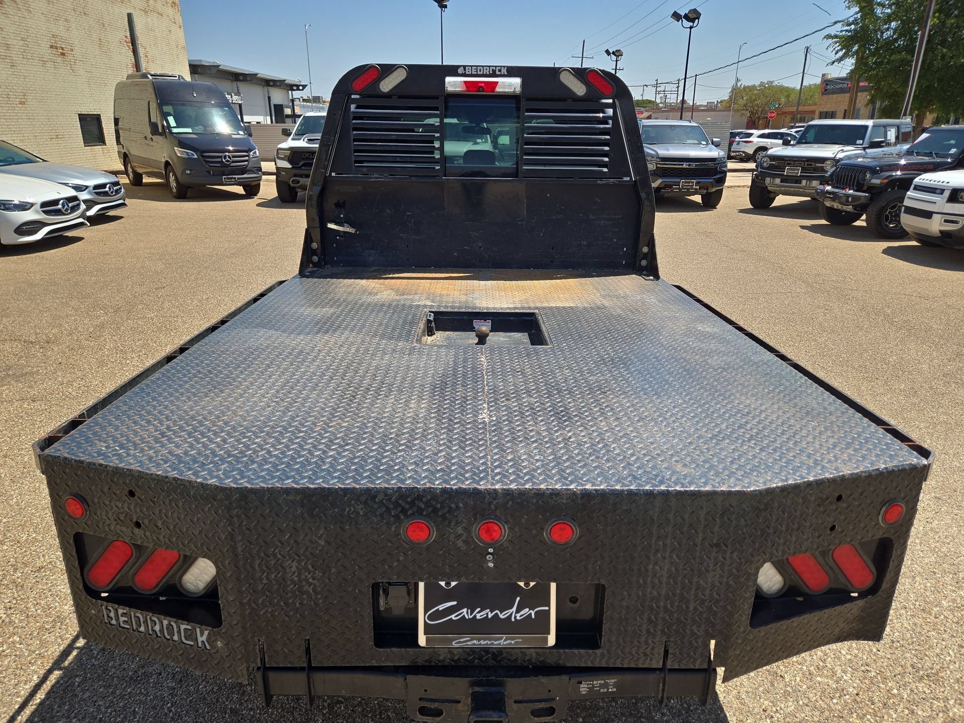 Used 2021 Ford F250 XL w/ Power Equipment Group RWD image 12