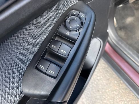 Used 2022 Chevrolet TrailBlazer LT w/ LPO, Blackout Package AWD/4WD image 14