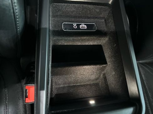 Used 2018 Alfa Romeo Stelvio AWD image 78