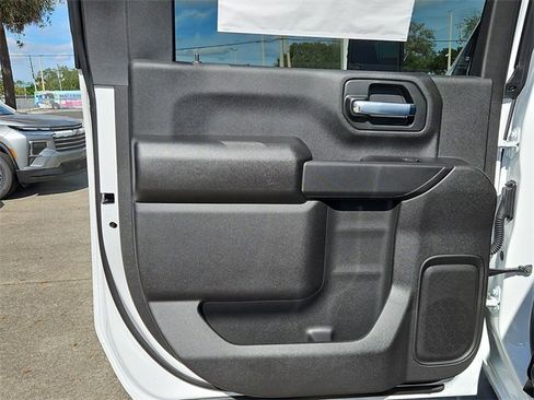 New 2026 Chevrolet Silverado 2500 Custom w/ Custom Value Package image 11