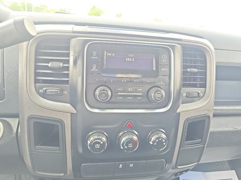 Used 2016 RAM 2500 Tradesman w/ Popular Equipment Group RWD image 21