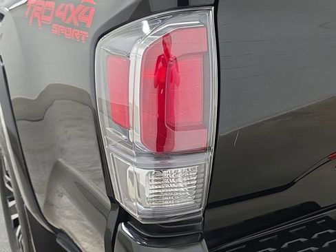Used 2023 Toyota Tacoma TRD Sport image 32