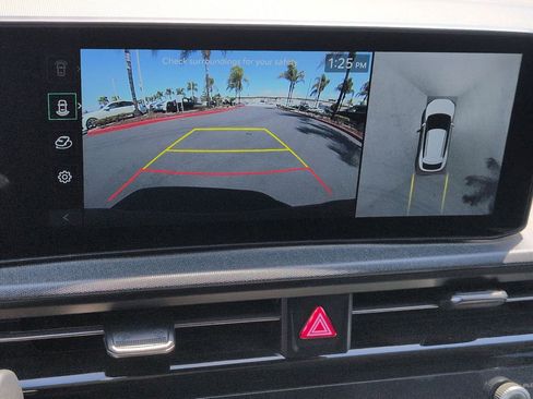 Used 2025 Kia EV6 Light w/ Light LR Technology Package RWD image 25