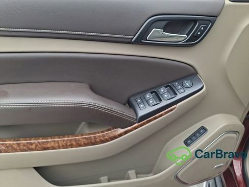 Used 2019 Chevrolet Tahoe Premier AWD/4WD image 13