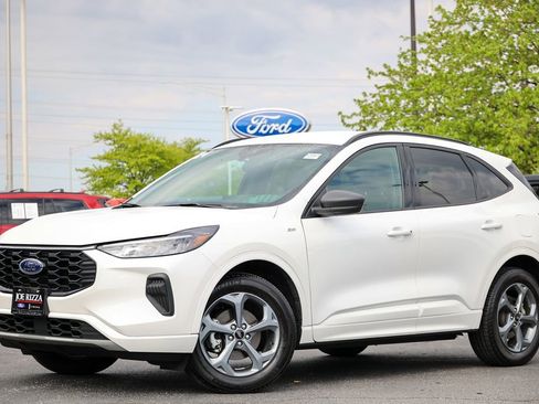 Used 2024 Ford Escape ST-Line w/ Tech Pack #1 AWD/4WD image 1