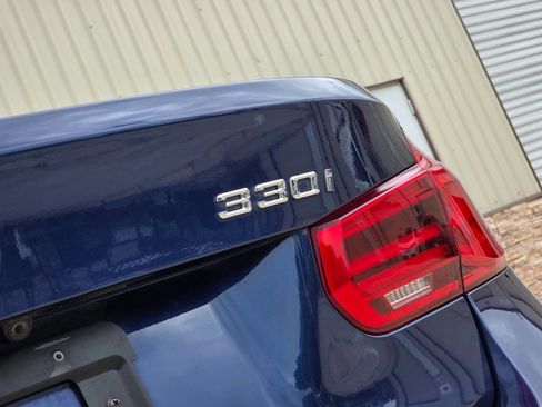 Used 2017 BMW 330i Sedan image 34