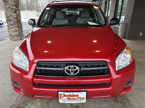 Used 2011 Toyota RAV4 image 3