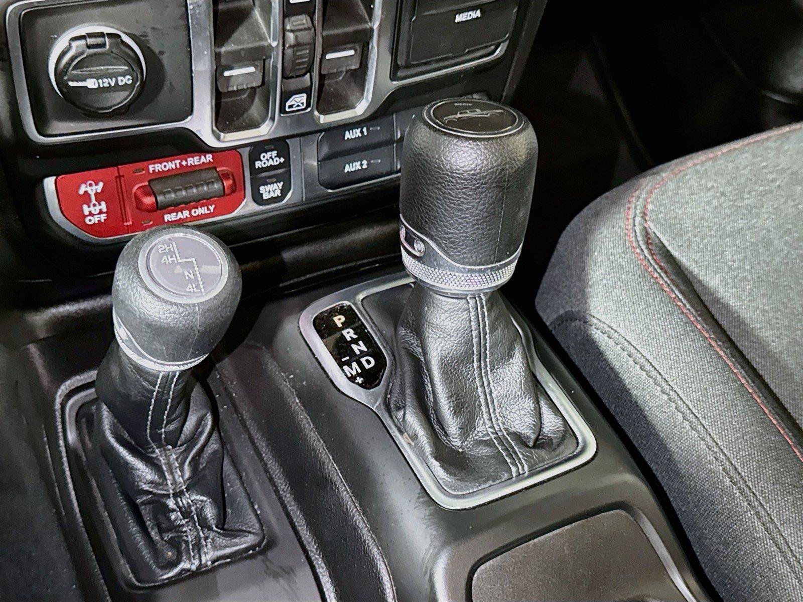Used 2026 Jeep Gladiator Rubicon AWD/4WD image 14