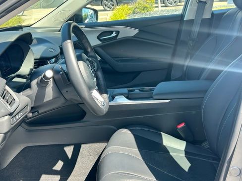 Used 2025 Acura TLX w/ Technology Package image 10