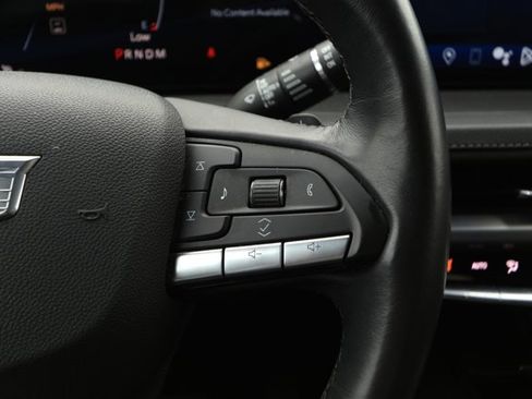 Used 2024 Cadillac XT4 Premium Luxury image 14