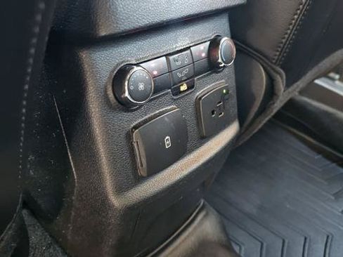 Used 2016 Ford Explorer Limited AWD/4WD image 36