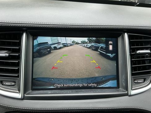 Certified 2025 INFINITI QX50 Pure image 10