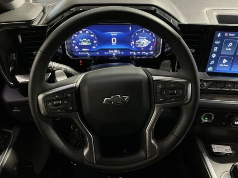 Used 2023 Chevrolet Silverado 1500 LT Trail Boss AWD/4WD image 17