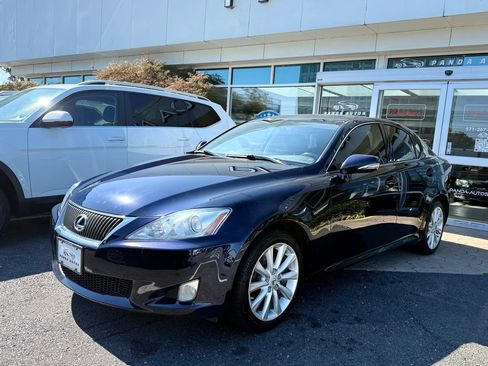Used 2010 Lexus IS 250 AWD w/ Preferred Accessory Package image 3
