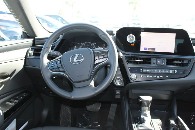 Certified 2025 Lexus ES 350 w/ Accessory Package (Z2) FWD image 14