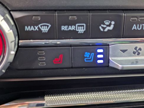 Used 2023 Ford F150 Lariat w/ Equipment Group 502A High AWD/4WD image 27