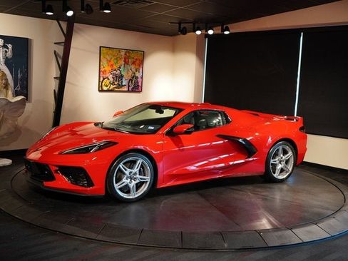 Used 2023 Chevrolet Corvette Stingray Premium Conv w/ Z51 Performance Package RWD image 2