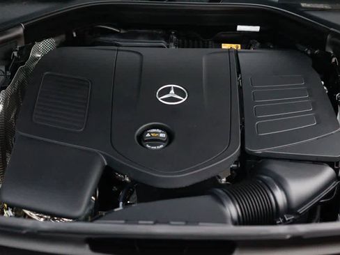 Used 2026 Mercedes-Benz GLC 300 4MATIC image 24