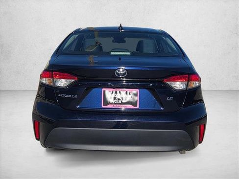 Used 2024 Toyota Corolla LE image 7