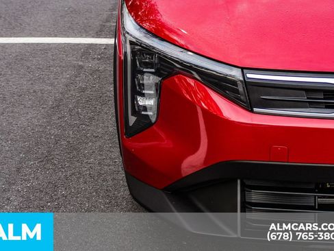 Used 2025 Kia K4 FWD image 6