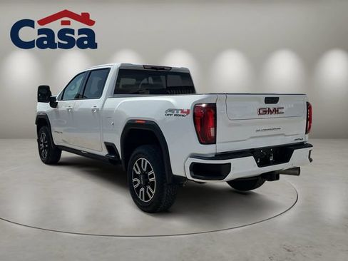 Used 2022 GMC Sierra 2500 AT4 w/ AT4 Preferred Package AWD/4WD image 4