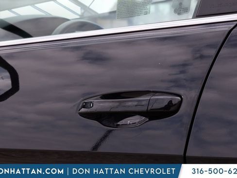 Used 2024 Volkswagen Atlas SE AWD/4WD image 30