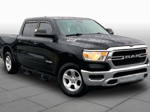 Used 2019 RAM 1500 Tradesman AWD/4WD image 3