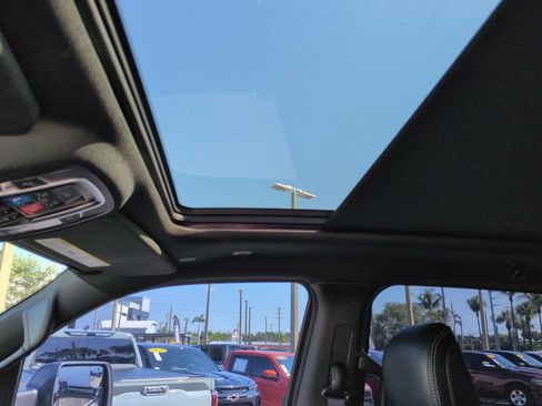 Used 2022 RAM 1500 TRX w/ TRX Level 2 Equipment Group AWD/4WD image 21