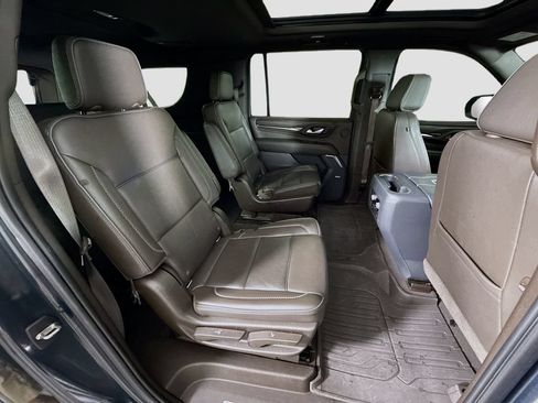Used 2021 GMC Yukon XL Denali AWD/4WD image 29