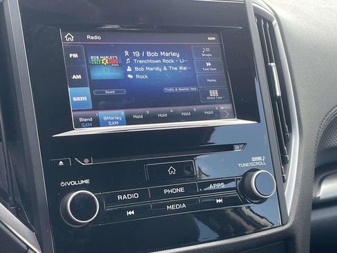 Used 2023 Subaru Forester Premium image 18