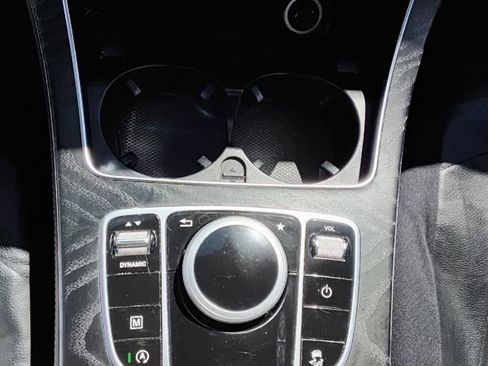 Used 2018 Mercedes-Benz GLC 300 4MATIC image 11