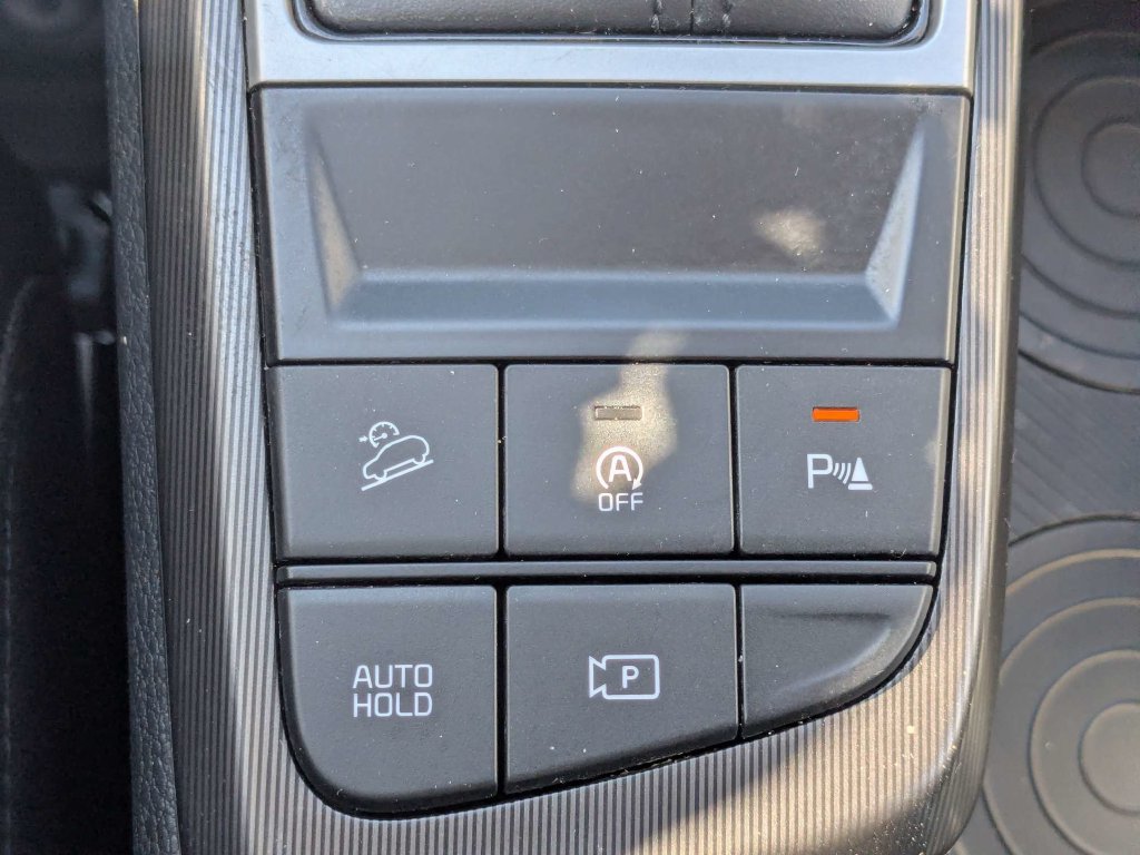 Used 2026 Kia Sportage EX FWD image 36