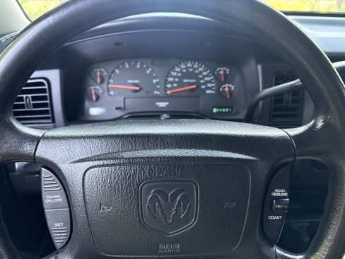 Used 2004 Dodge Dakota Sport w/ PWR Convenience Group AWD/4WD image 39