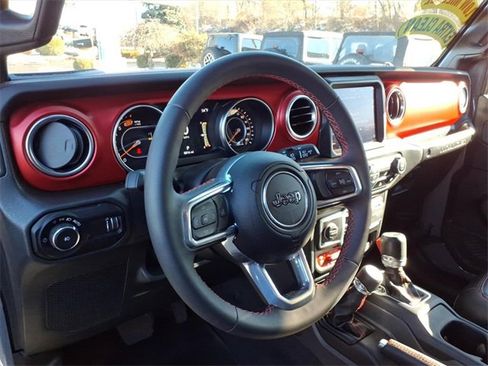 Certified 2023 Jeep Wrangler Unlimited Rubicon image 27