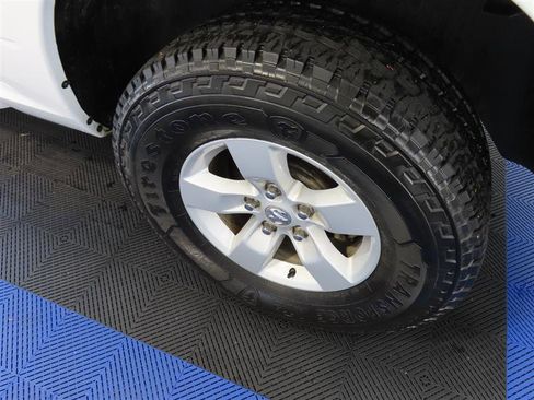 Used 2022 RAM 1500 Tradesman w/ Chrome Appearance Group AWD/4WD image 30