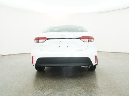 New 2026 Toyota Corolla LE image 23