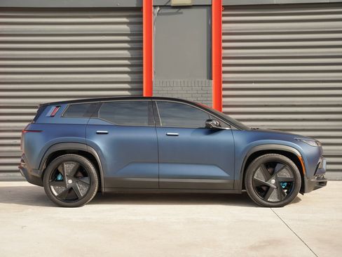 Used 2023 Fisker Ocean Extreme image 10