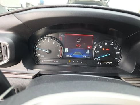 Used 2023 Ford Explorer Limited image 7