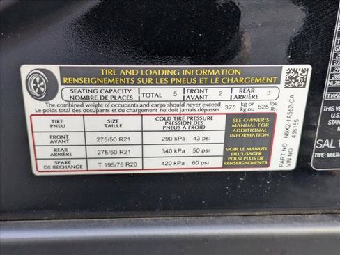 Used 2025 Land Rover Range Rover Sport SE AWD/4WD image 14