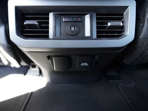 Used 2023 Ford F250 Lariat w/ Lariat Ultimate Package image 15