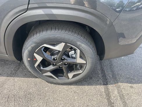 New 2026 Kia Seltos S AWD/4WD image 5