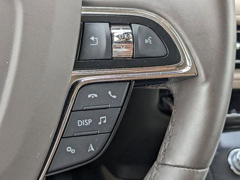 Certified 2023 Lincoln Nautilus Reserve w/ Equipment Group 202A image 28