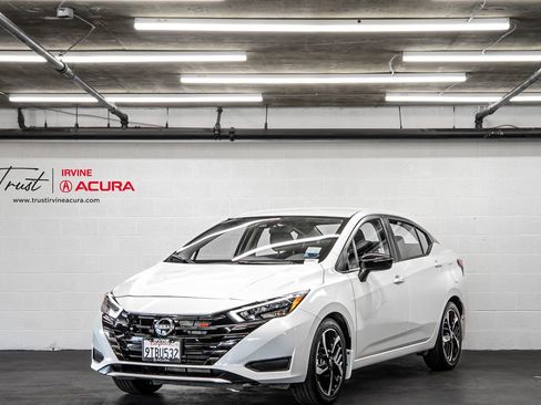 Used 2025 Nissan Versa SR w/ Trunk Package image 1