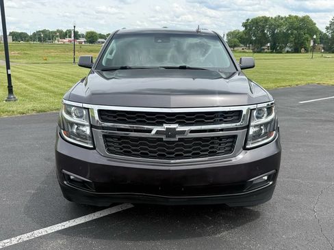 Used 2016 Chevrolet Suburban LT w/ Luxury Package AWD/4WD image 2