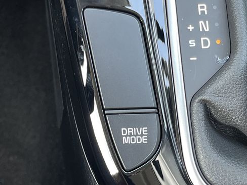 New 2025 Kia Soul S image 10